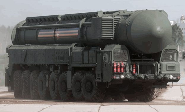 薩爾馬特重型洲際彈道導彈可攜帶多枚「先鋒」高超音速導彈。