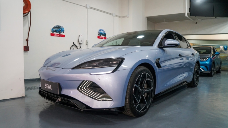 ●比亚迪今年中将引入海豹（Seal）电动跑房车，续航力可达700km，「一换一」意向价39万余元起。