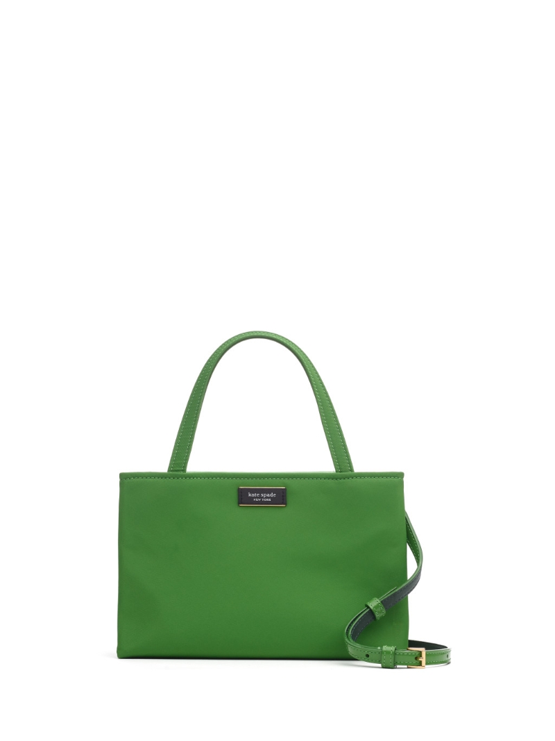 Sam Icon尼龙手袋/$2，500/kate spade New York。