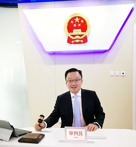 他指「两高」在多方面取得了重大成果，阻止「大数据杀熟」，确保网络空间不会沦为法外之地。 陈晓峰提供