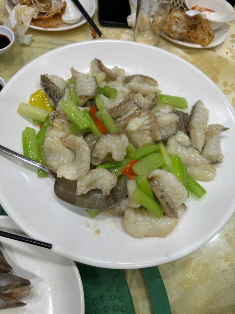 魚片 (圖源：Facebook@香港茶餐廳及美食關注組)