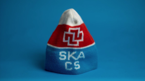 瑞信纪念品现二手网，滑雪帽遭抢购最高价达500瑞郎