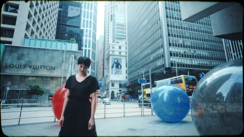 《停一停&middot;心呼吸》MV截圖。