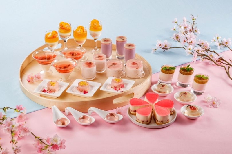 凡 4 位或以上惠顾百乐酒店 Park café「品樱‧花见」下午茶自助餐,1 位当月的生日之星可享免费享用下午茶自助餐 1 次,同行宾客可享 85 折优惠。