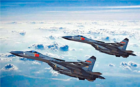 解放軍殲-11戰機。