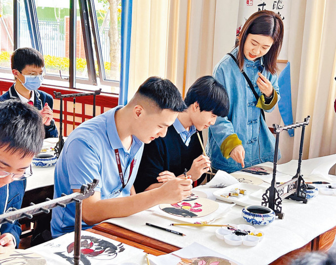 内地考察团 内地考察团