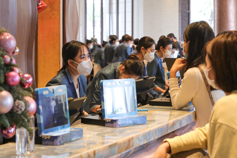 海南旅客趋增 海南旅客趋增