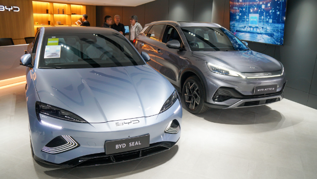 比亚迪电动车强势持续,登记量压倒Tesla首登排名榜第一位 比亚迪电动车强势持续,登记量压倒Tesla首登排名榜第一位