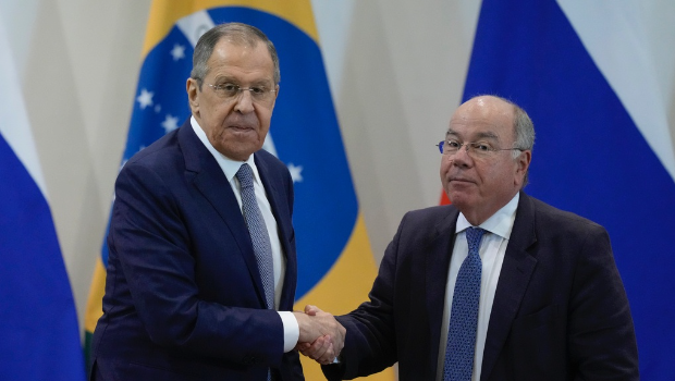 俄罗斯外长拉夫罗夫与巴西外长维埃拉会谈
