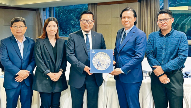 港厂商会 港厂商会