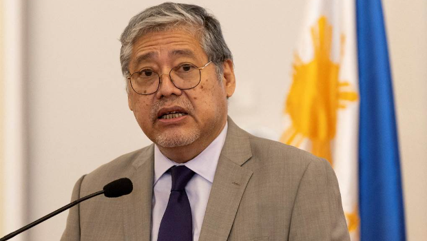 菲律宾外长马纳罗 菲律宾外长马纳罗