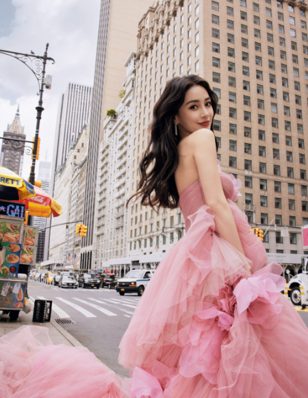 粉红花花晚装超仙气