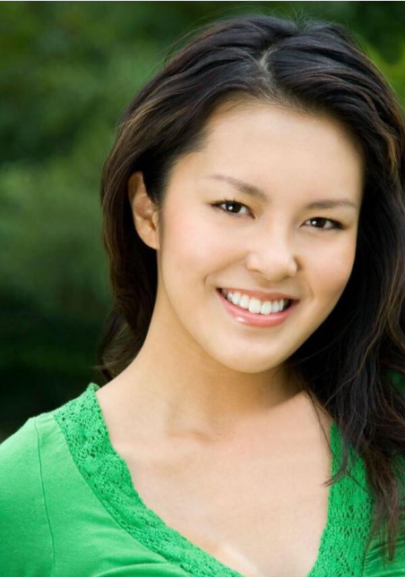 张曦雯曾被网民翻出疑似旧照，被质疑整容。