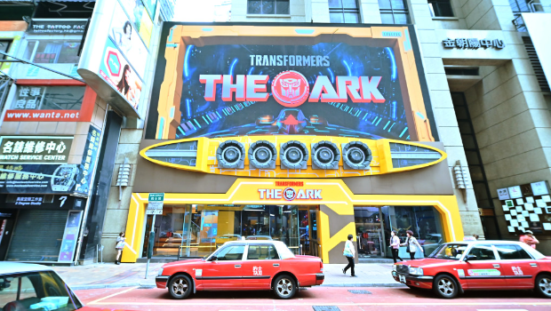 变形金刚主题餐厅，3D裸眼技术动画