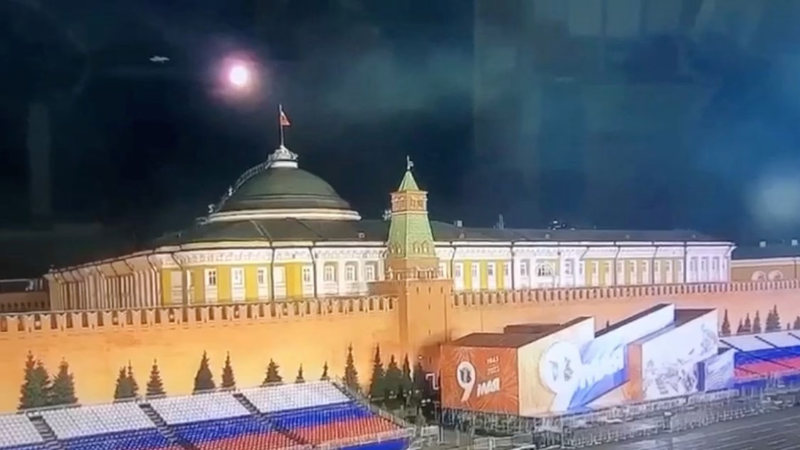 对克里姆林宫发动袭击 对克里姆林宫发动袭击