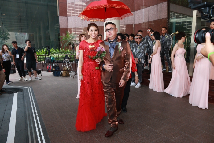 钱国伟与陈宛蔚2015年结婚。