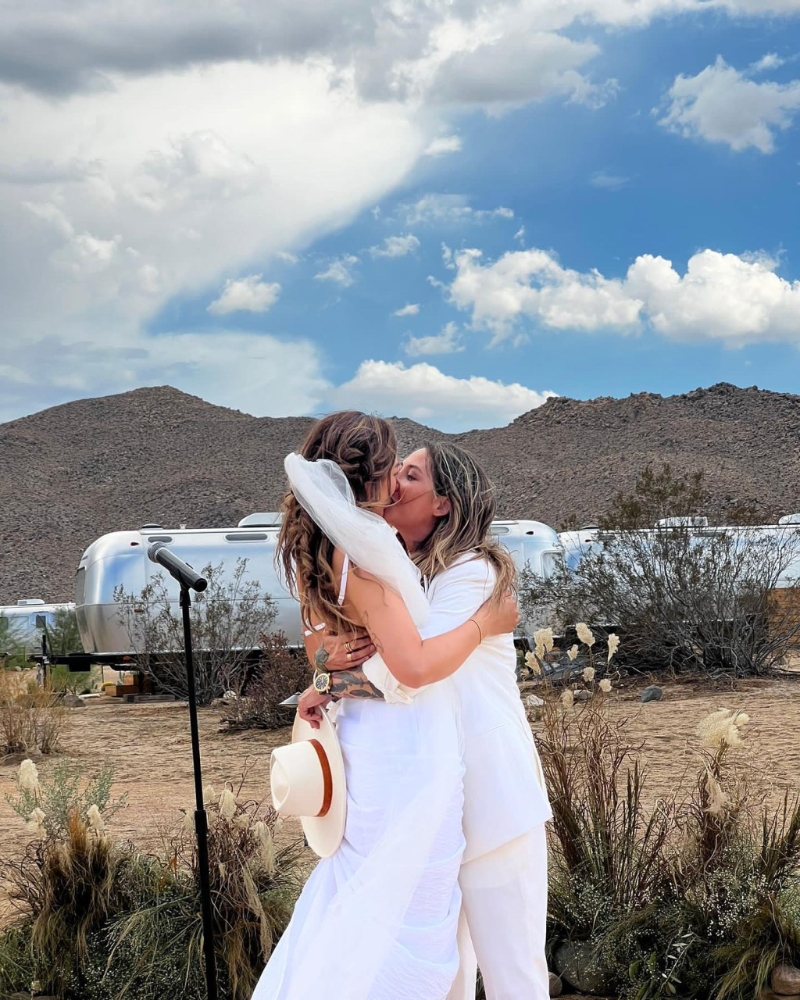 一对新人王曼喜Elaine锡锡