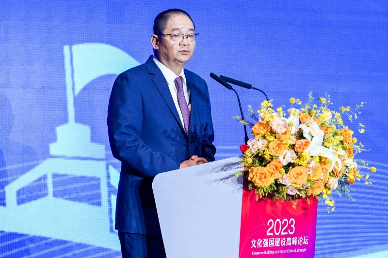 吴志良。 吴志良。