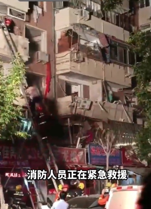 消防接报到场。