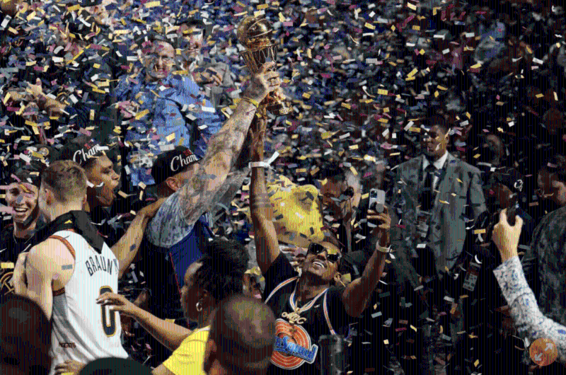 美国职篮NBA丹佛金块终于夺下加入联盟后首座冠军。