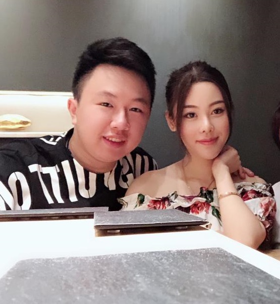 蔡天凤生前与丈夫Chris感情深厚 蔡天凤生前与丈夫Chris感情深厚