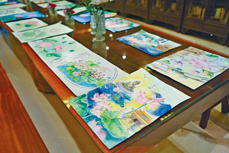 2023香港荷花展學童繪畫比賽的作品，將於荷花展舉行期間，在寶蓮禪寺大會堂展出。