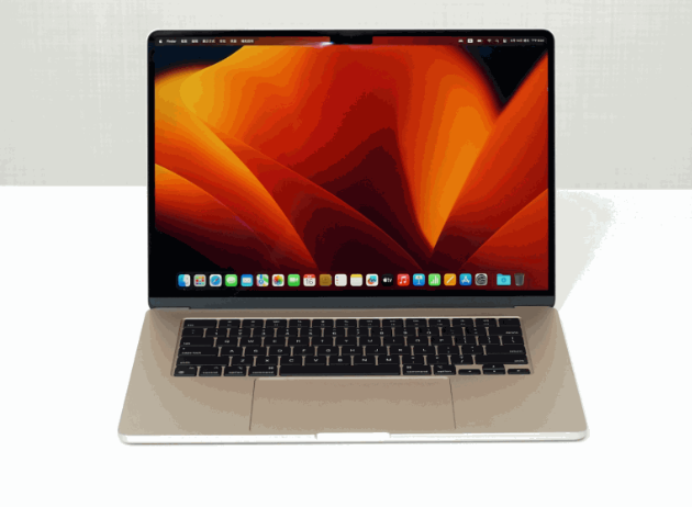 15英寸MacBook Air荧幕实际尺寸为15.3英寸，解像度2,880×1,864，亮度500nits。