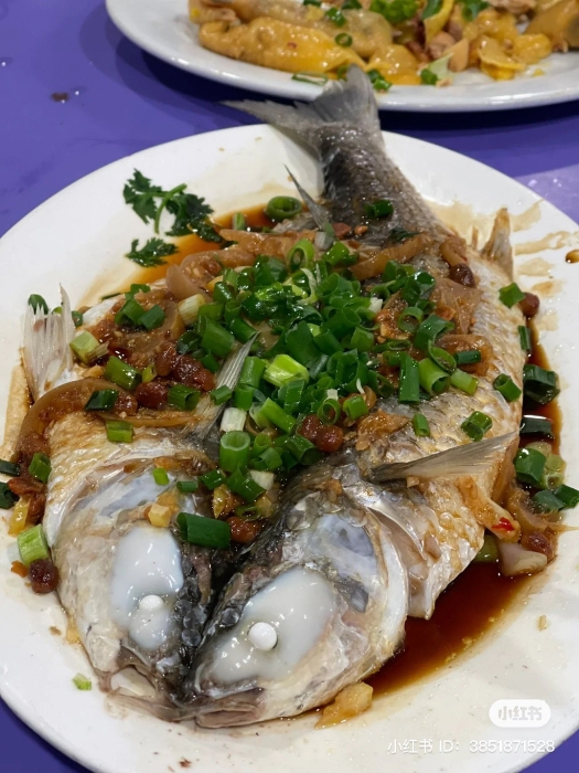 乌头鱼蒸得刚刚好，吃起来很滑