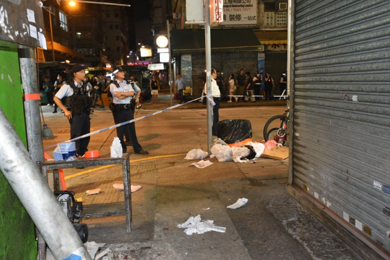 现场遗留染血纸巾。 （尹敬堂摄）