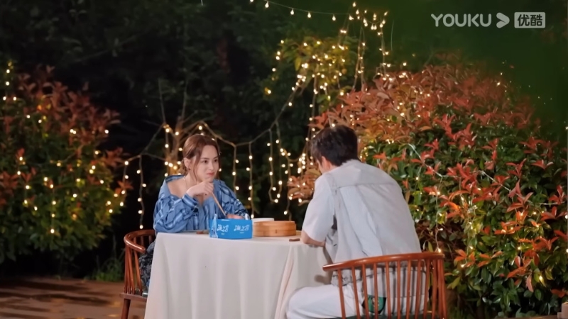 阿娇与余承恩共进晚餐 阿娇与余承恩共进晚餐