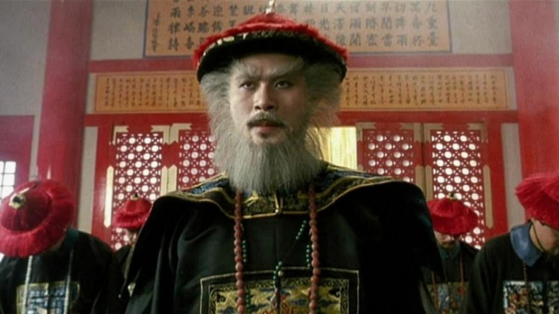 徐锦江曾饰演《鹿鼎记》中的鳌拜一角。