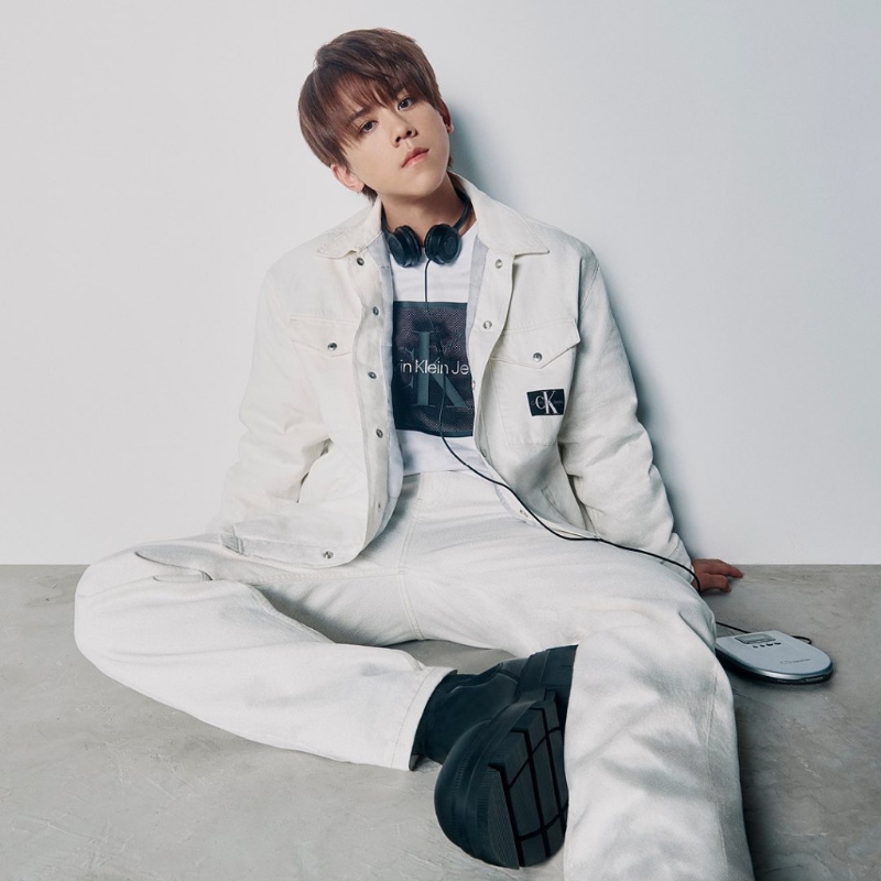 姜涛未有完成中学课程。 姜涛未有完成中学课程。