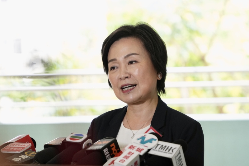 超级状元人数跌?蔡若莲:考生历三年疫情,能获此成绩已付额外努力 超级状元人数跌?蔡若莲:考生历三年疫情,能获此成绩已付额外努力