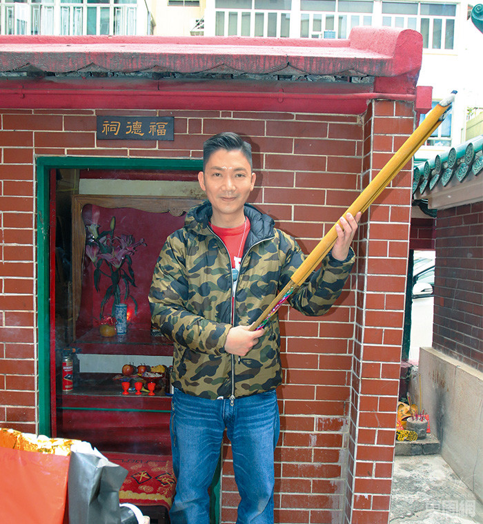 李丞责师傅这次就教各位读者，神诞节庆拜神酬神的注意事项。