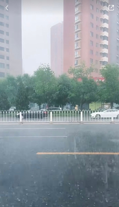 杜苏芮将至，北京周六开始下雨。