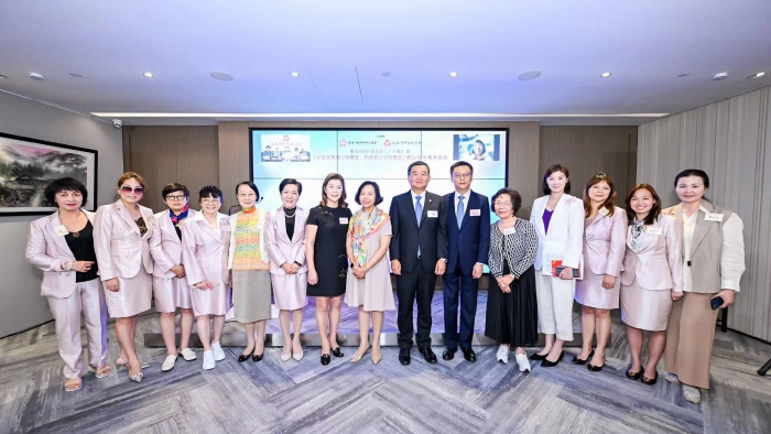 宾主大合照 宾主大合照