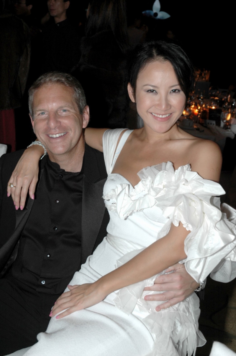 二人一起长达20年。 二人一起长达20年。