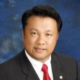毛伊岛紧急事务管理局长安达亚(Herman Andaya) 毛伊岛紧急事务管理局长安达亚(Herman Andaya)