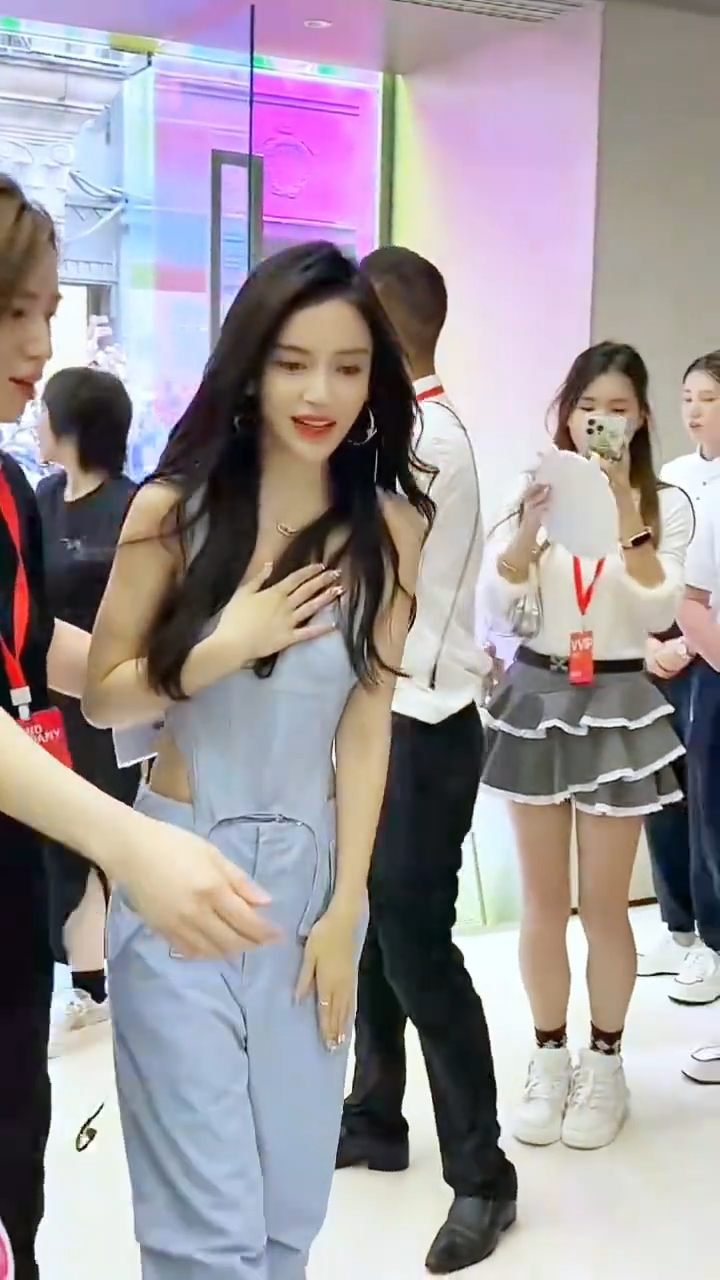 仍然心有余悸。 仍然心有余悸。