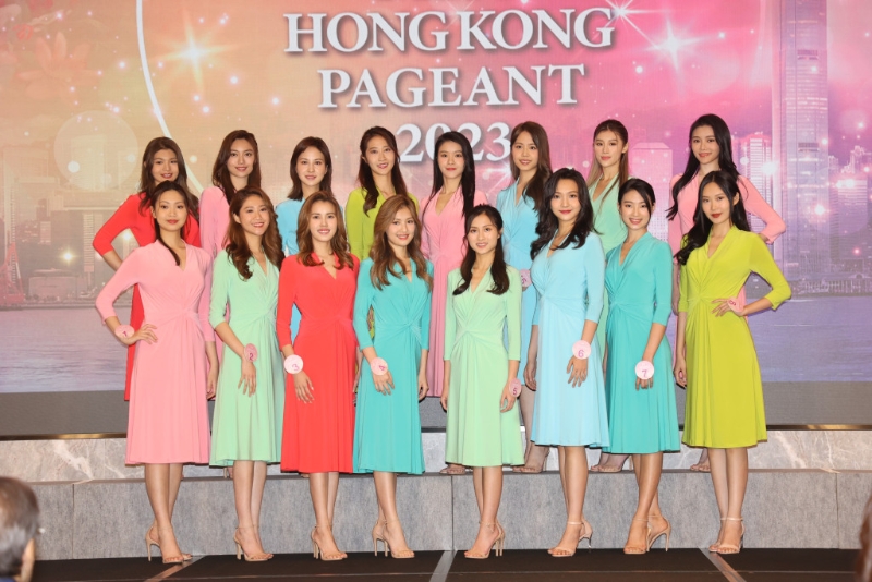 16位佳丽今日在香港仔一酒店会晤大会评判。 16位佳丽今日在香港仔一酒店会晤大会评判。