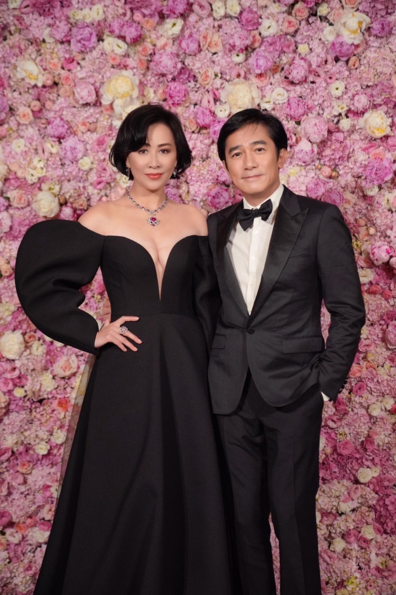 梁朝伟首回应私生子传闻:与刘嘉玲婚姻生活一直安好 梁朝伟首回应私生子传闻:与刘嘉玲婚姻生活一直安好