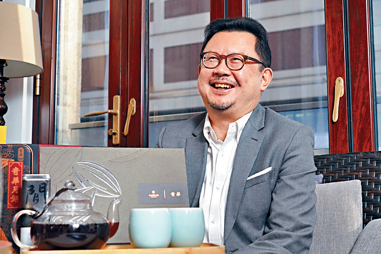 Max为扩大客群,积极与不同优质品牌合作, 为顾客带来更多新鲜感。 Max为扩大客群,积极与不同优质品牌合作, 为顾客带来更多新鲜感。