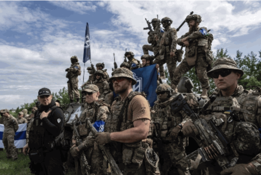 瓦格纳战士被要求宣誓效忠俄罗斯。 美联社资料图片 瓦格纳战士被要求宣誓效忠俄罗斯。 美联社资料图片