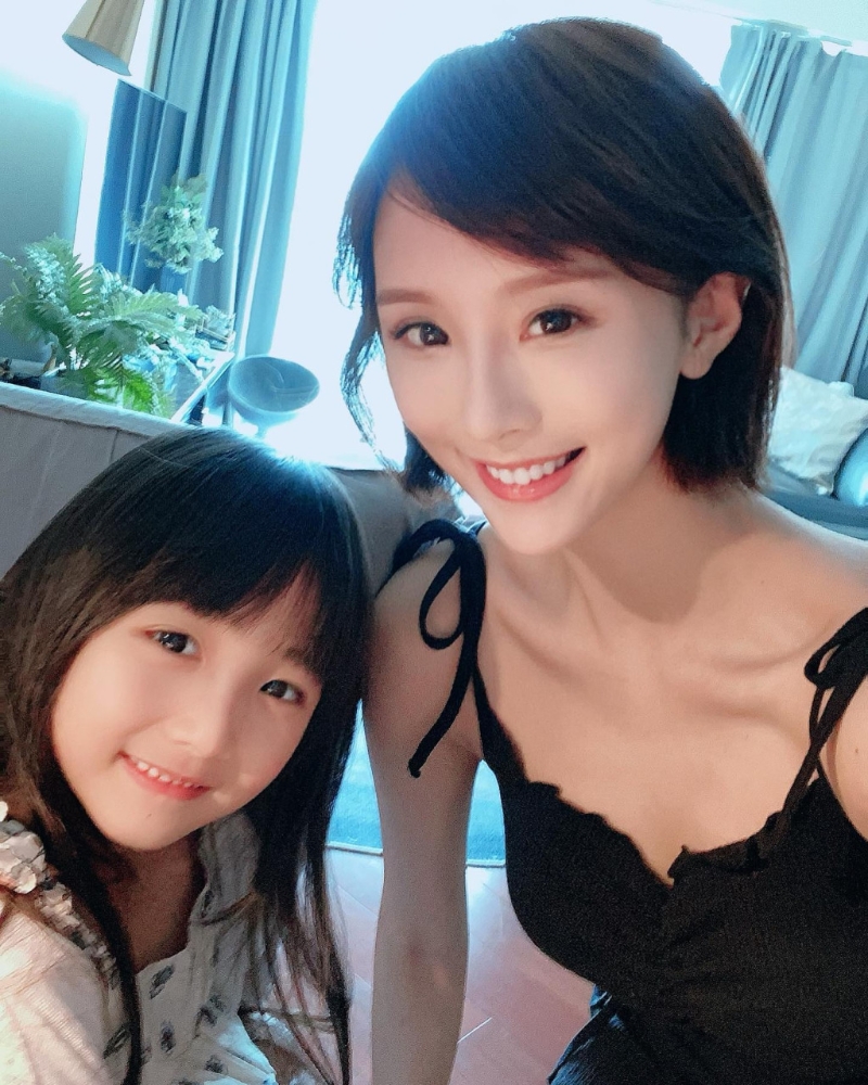 Dada与外甥女 Dada与外甥女