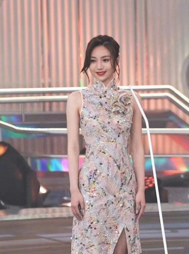 不少网民都为10号陈霈錤未能登上三甲感婉惜。 不少网民都为10号陈霈錤未能登上三甲感婉惜。