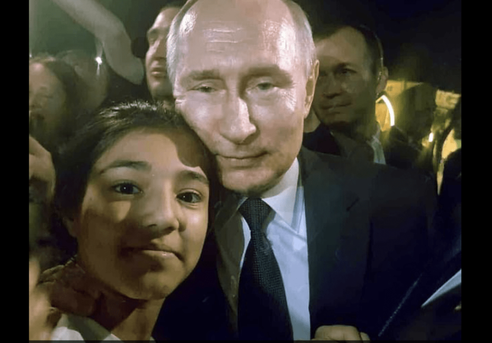 乌克兰军情局长布达诺夫(Kyrylo Budanov)近日就再次声称,真正的普京已经在大众视野消失了14个月,现在看到的只是替身。 乌克兰军情局长布达诺夫(Kyrylo Budanov)近日就再次声称,真正的普京已经在大众视野消失了14个月,现在看到的只是替身。