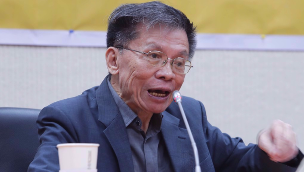 前“立委”沈富雄4日表示,已经呼吁全台军民同胞们,通通不要理郭台铭。 前“立委”沈富雄4日表示,已经呼吁全台军民同胞们,通通不要理郭台铭。