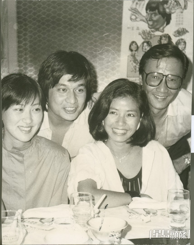 钱慧仪（左一）曾与钟楚红、傅声（左二）、谢贤结片缘。