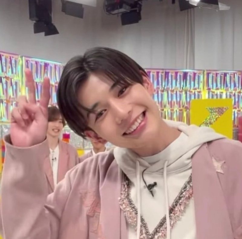 长尾谦杜是浪花男子中获力捧成员。 长尾谦杜是浪花男子中获力捧成员。