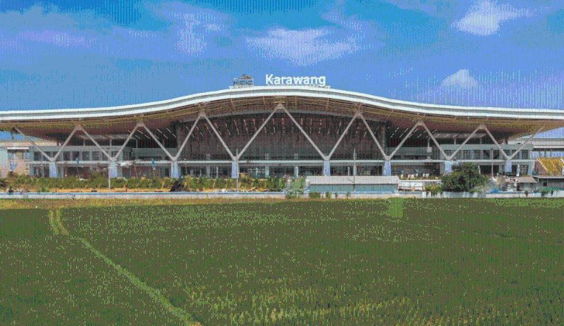 雅万高铁各大车站呈现“一站一景”鲜明特色。 央视截图 雅万高铁各大车站呈现“一站一景”鲜明特色。 央视截图